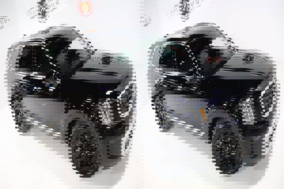 Used 2023 Kia Telluride S image 7