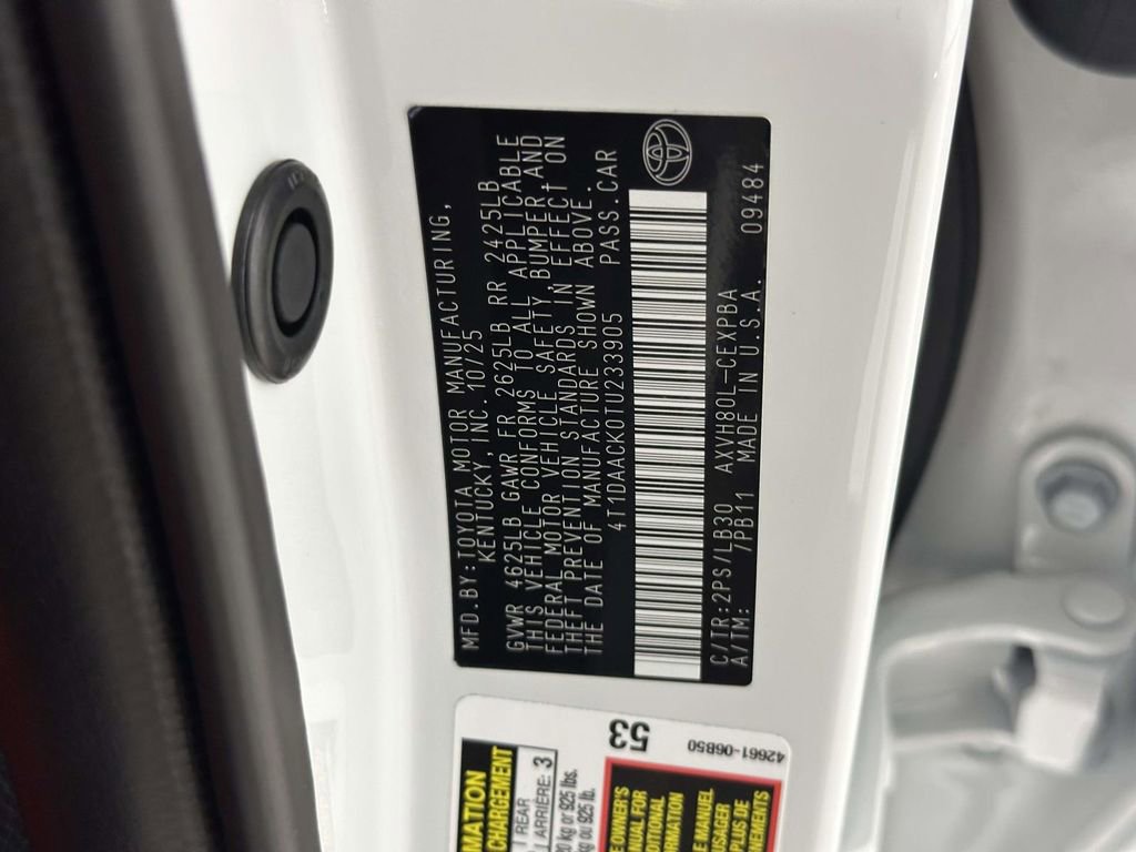 Used 2026 Toyota Camry XSE image 32