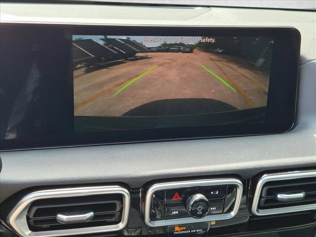 New 2026 Nissan Sentra SV w/ SV Convenience Package FWD image 12