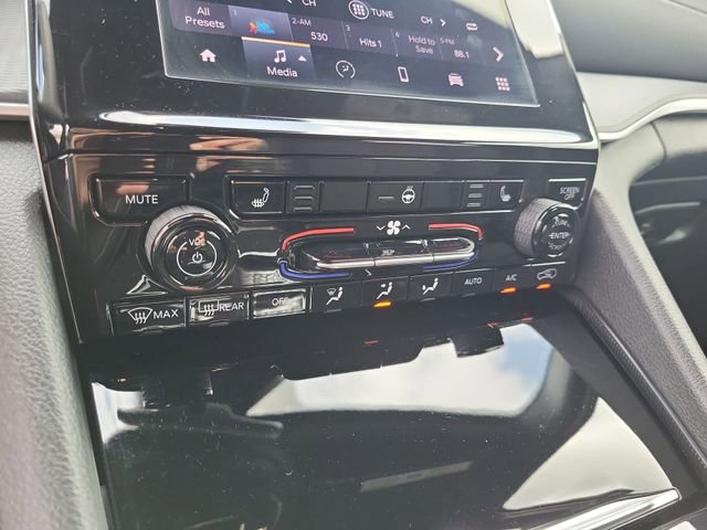 New 2026 Jeep Grand Cherokee L Laredo image 17