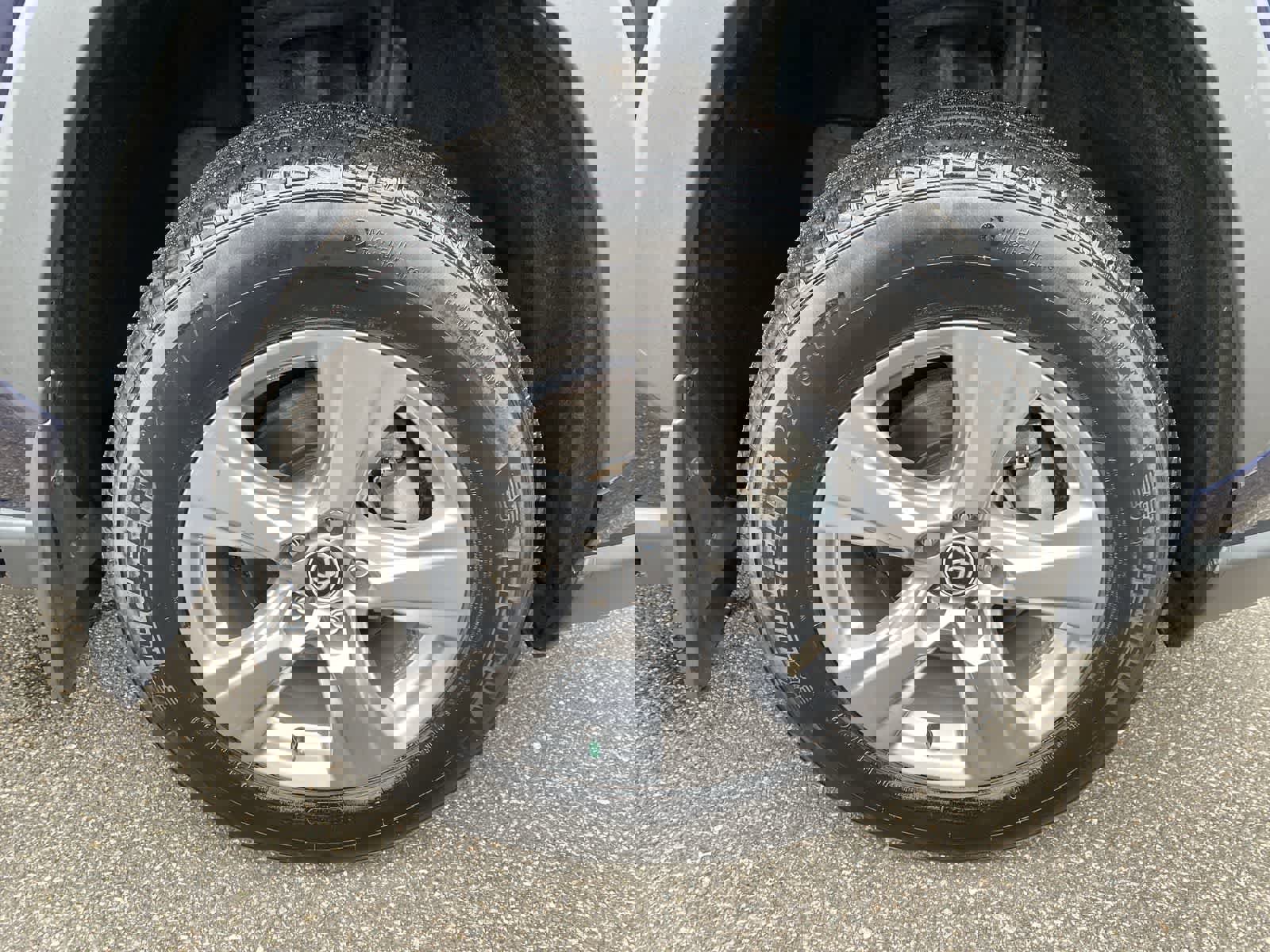 Used 2023 Toyota RAV4 XLE w/ Convenience Package image 17