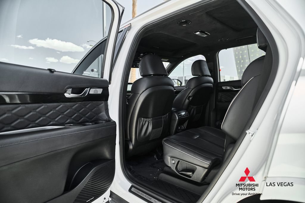 Used 2022 Hyundai Palisade Calligraphy FWD image 16