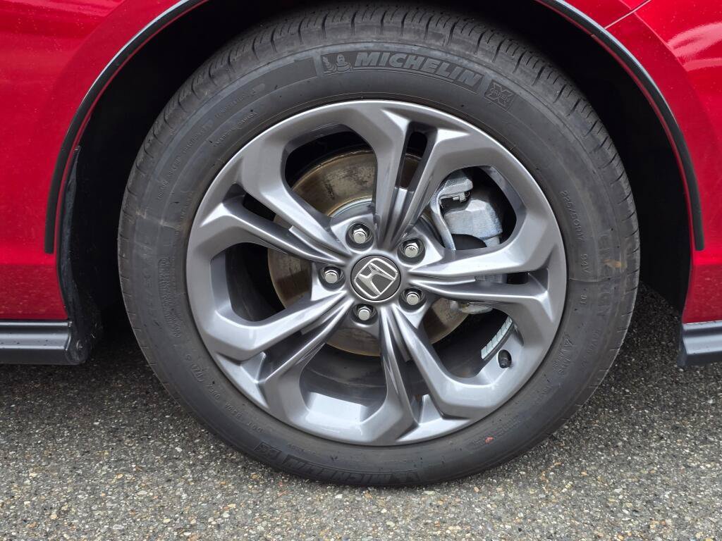 Certified 2024 Honda Accord EX image 9