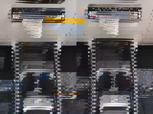 Used 2025 Mercedes-Benz GLA 250 image 19