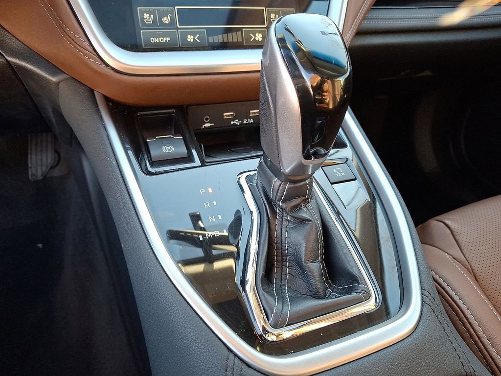 Used 2022 Subaru Outback Touring image 14