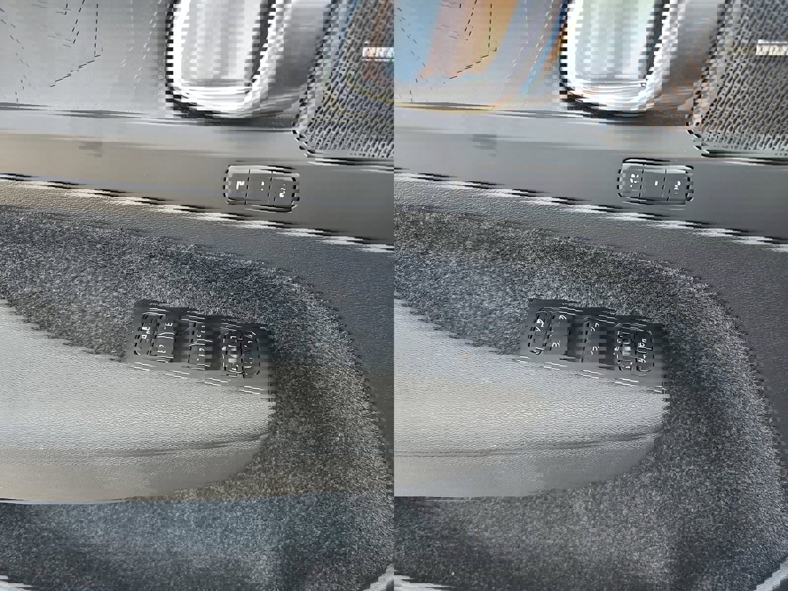 Used 2023 Volvo C40 P8 Recharge Ultimate AWD/4WD image 29