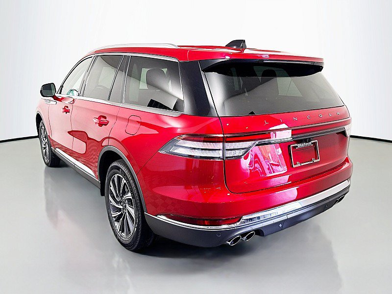 New 2026 Lincoln Aviator AWD image 5