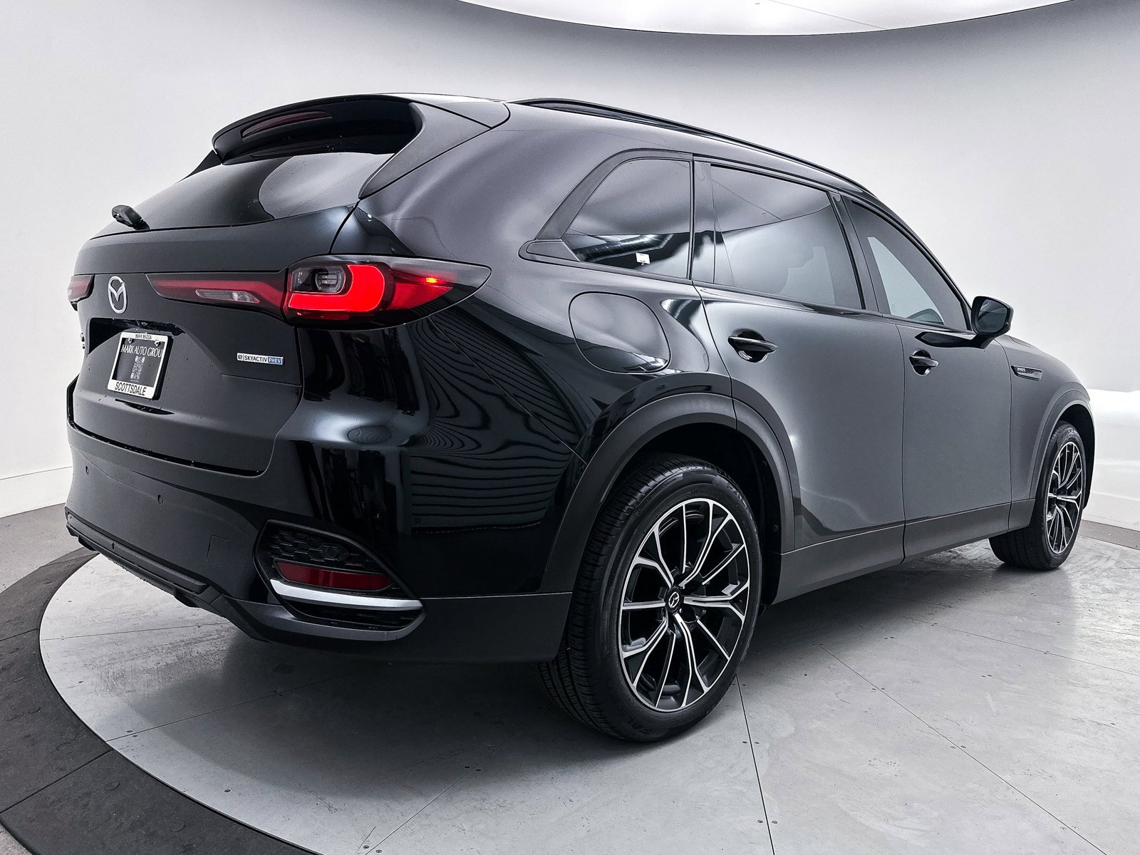 Certified 2025 MAZDA CX-70 Plug-In Hybrid w/ Premium Pkg image 15