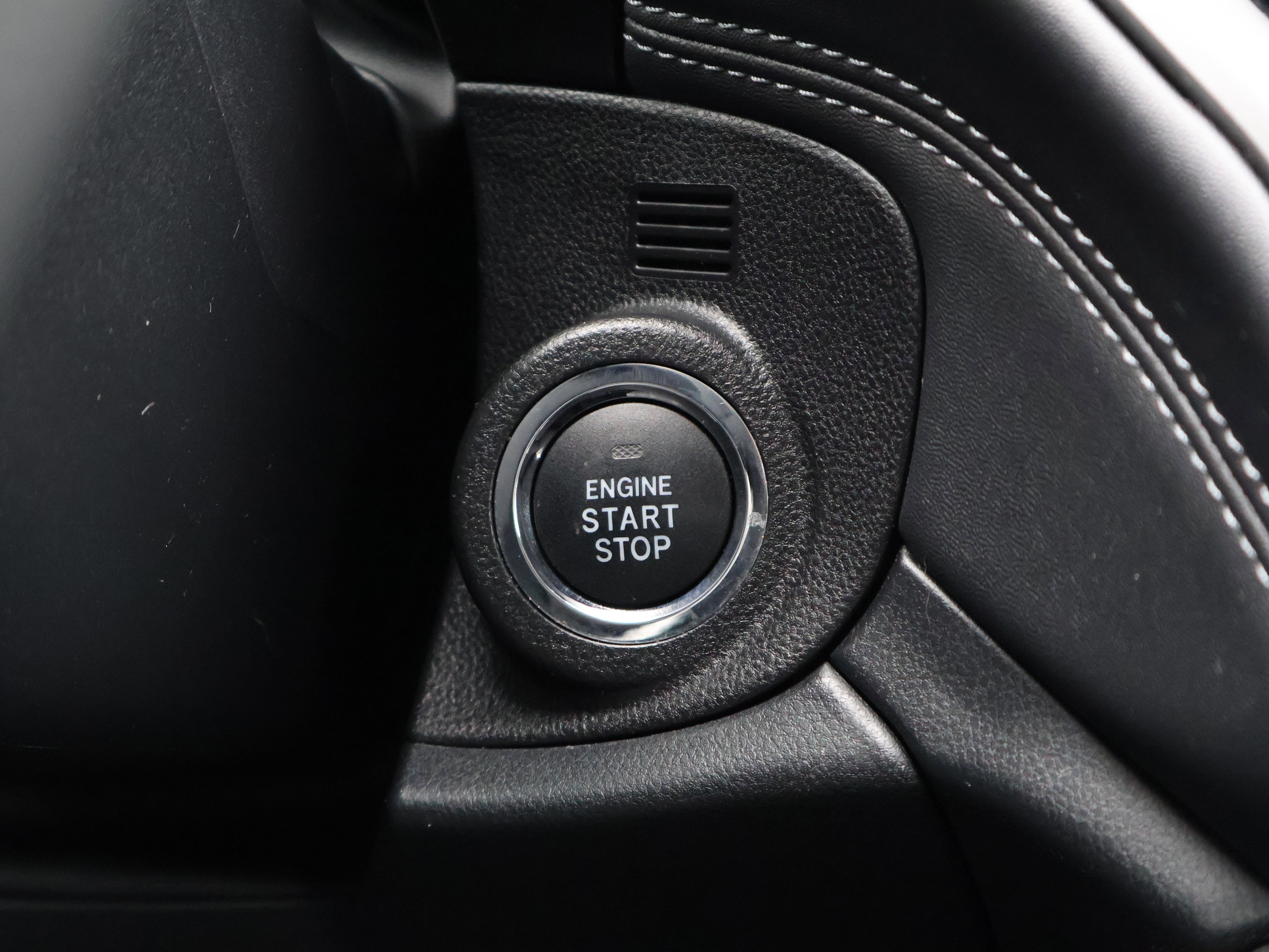 Used 2024 Subaru Outback Limited image 32