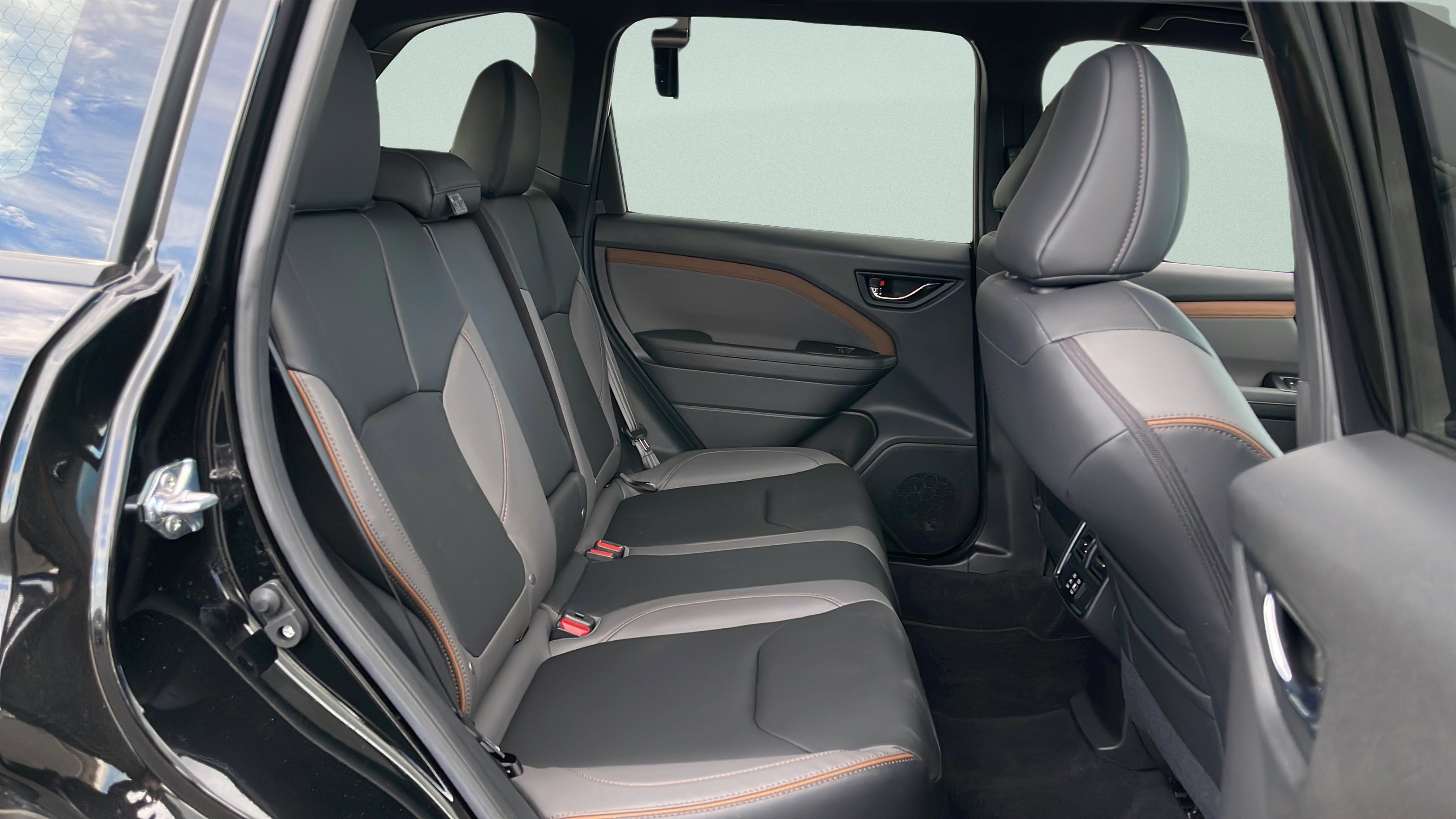 Certified 2025 Subaru Forester Sport image 25