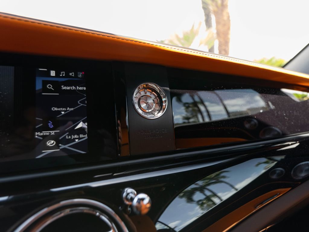 Used 2024 Rolls-Royce Spectre w/ Spectre Launch Package AWD/4WD image 14