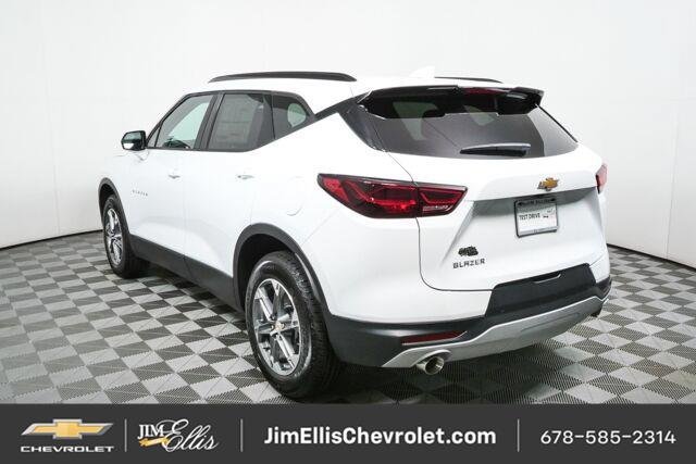 New 2026 Chevrolet Blazer LT w/ Convenience Package FWD image 27