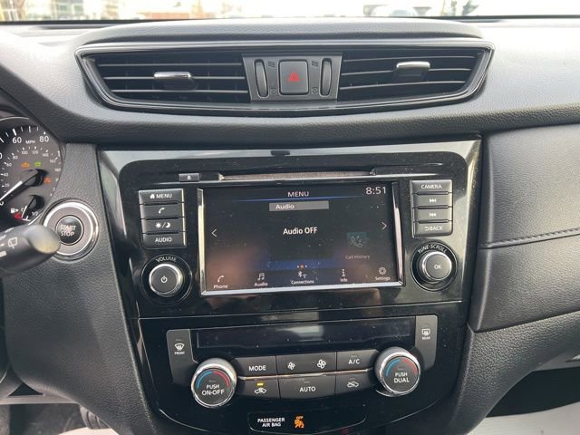 Used 2018 Nissan Rogue SV image 21