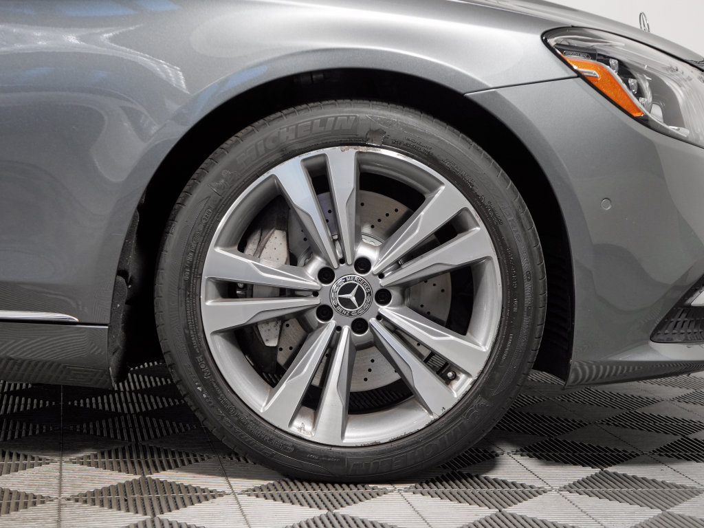 Used 2020 Mercedes-Benz S 560 4MATIC Sedan image 12