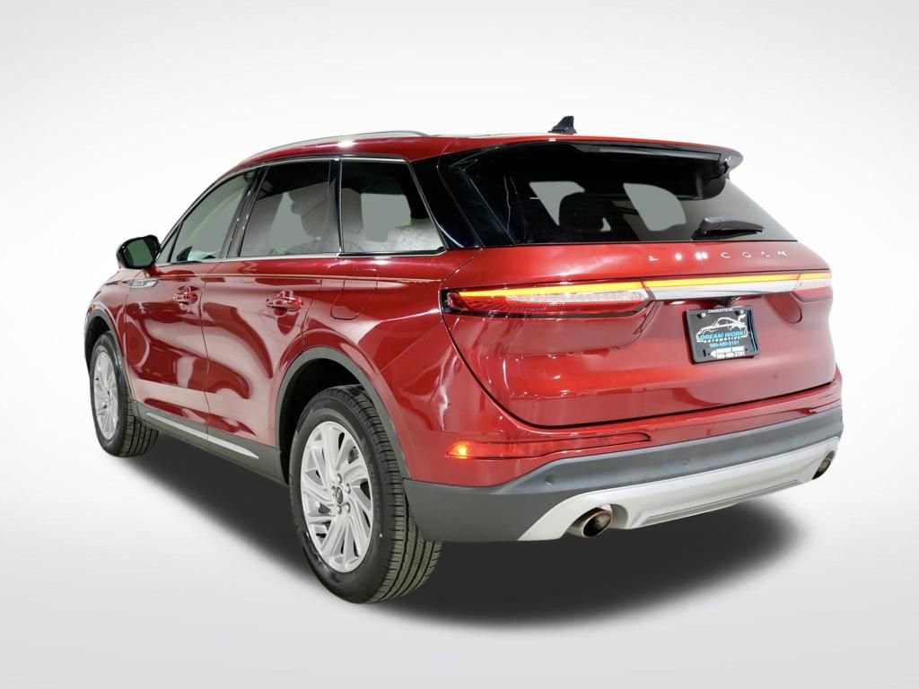 Used 2022 Lincoln Corsair FWD image 6