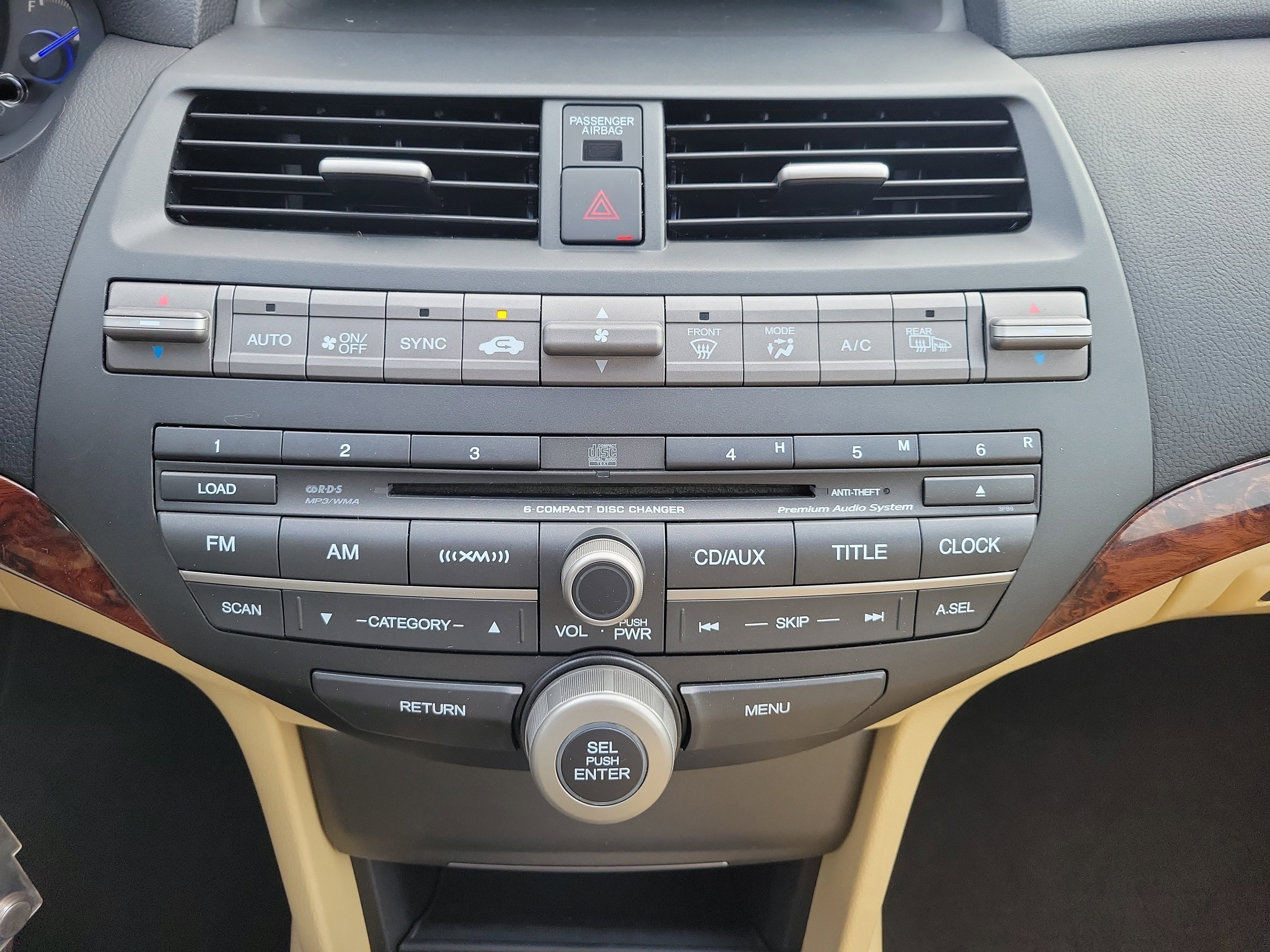 Used 2012 Honda Crosstour EX-L image 32