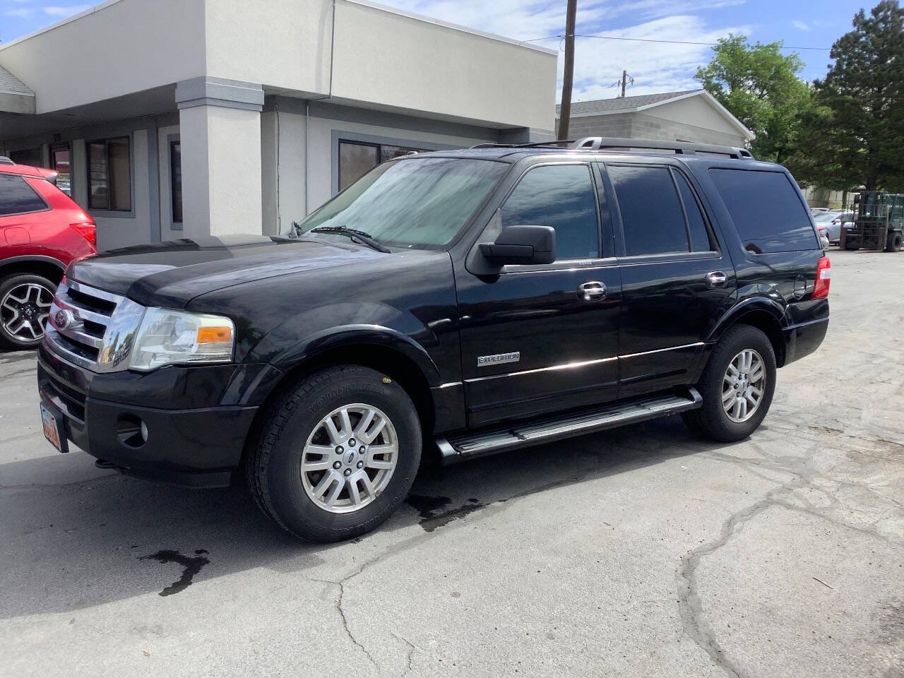 Used 2013 Ford Expedition XLT w/ HD Trailer Tow Pkg AWD/4WD image 2