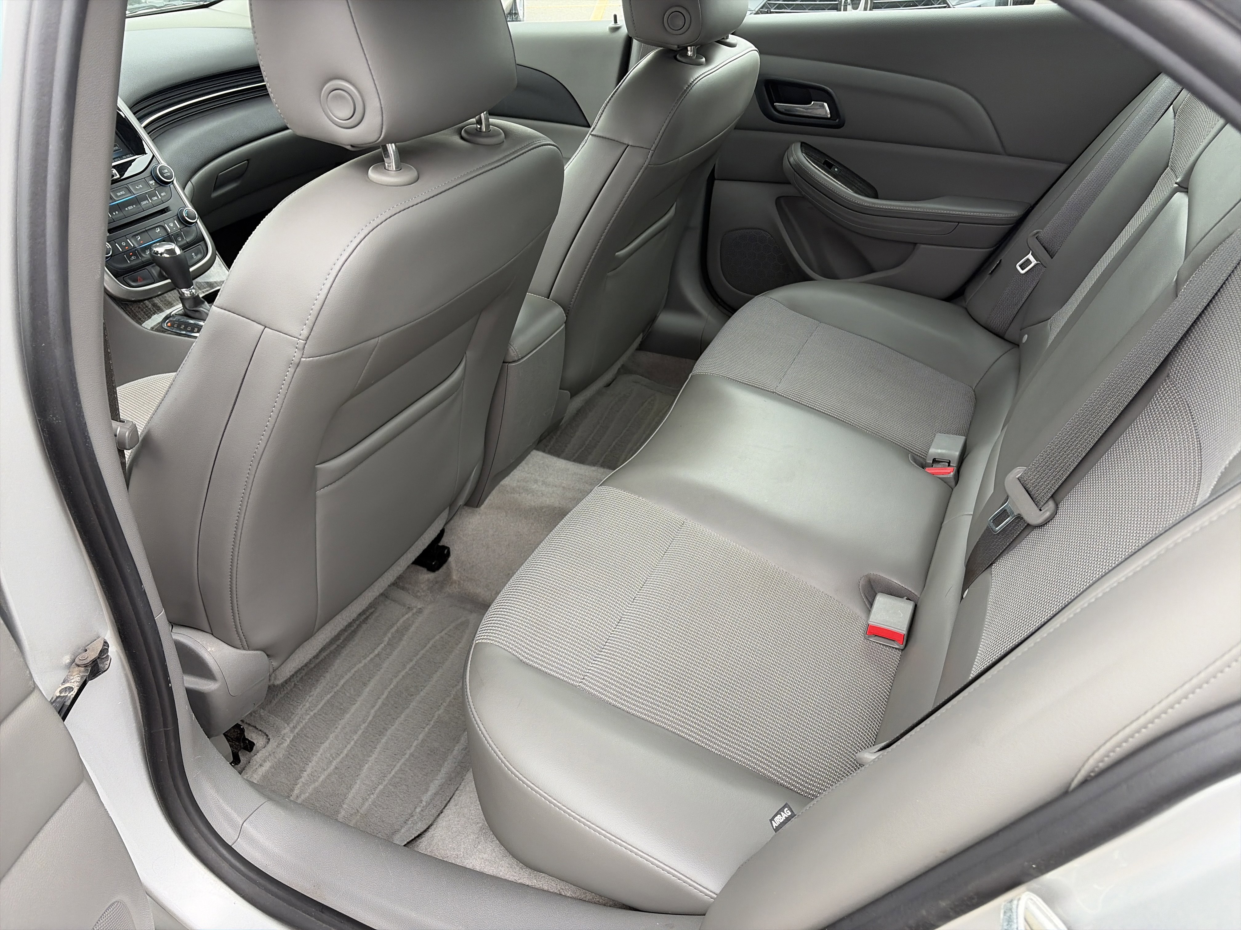 Used 2016 Chevrolet Malibu LT w/ Power Convenience Package FWD image 18