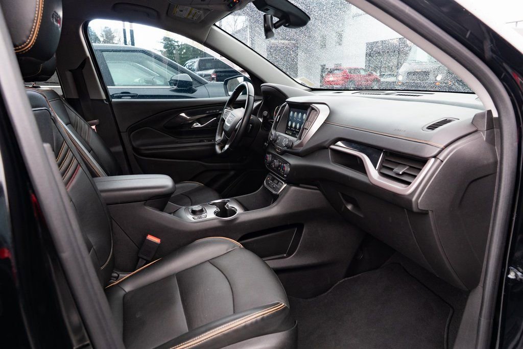 Used 2023 GMC Terrain AT4 AWD/4WD image 24