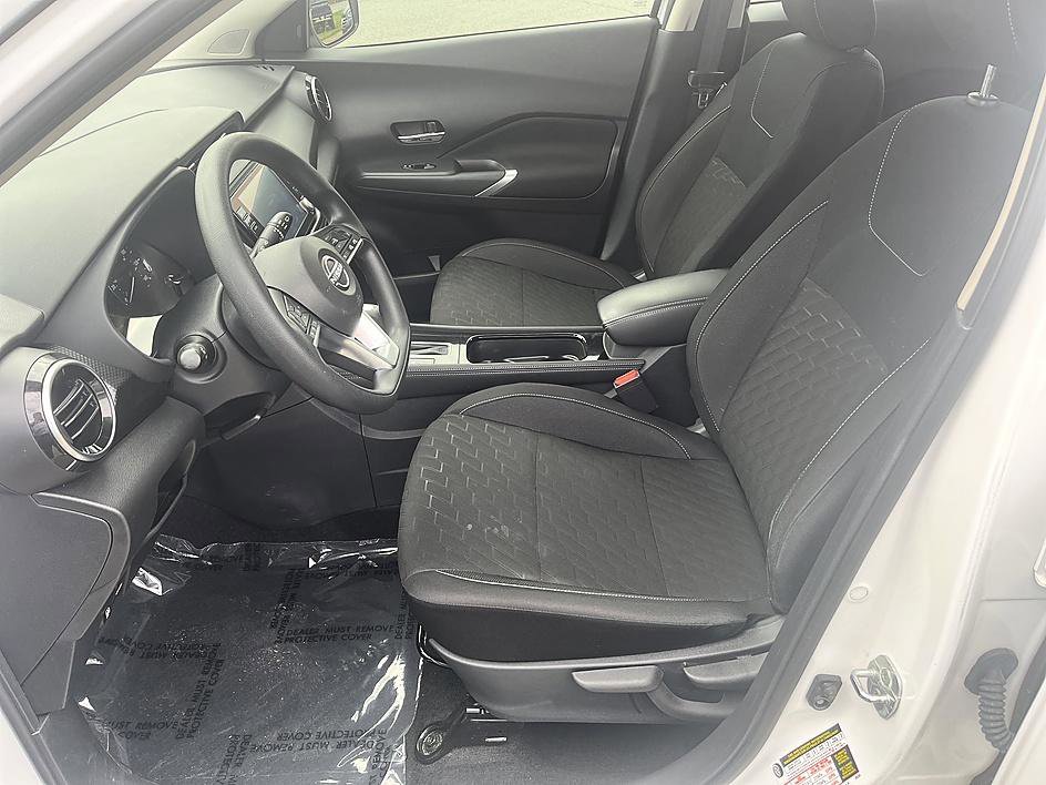 Certified 2024 Nissan Kicks SV image 13