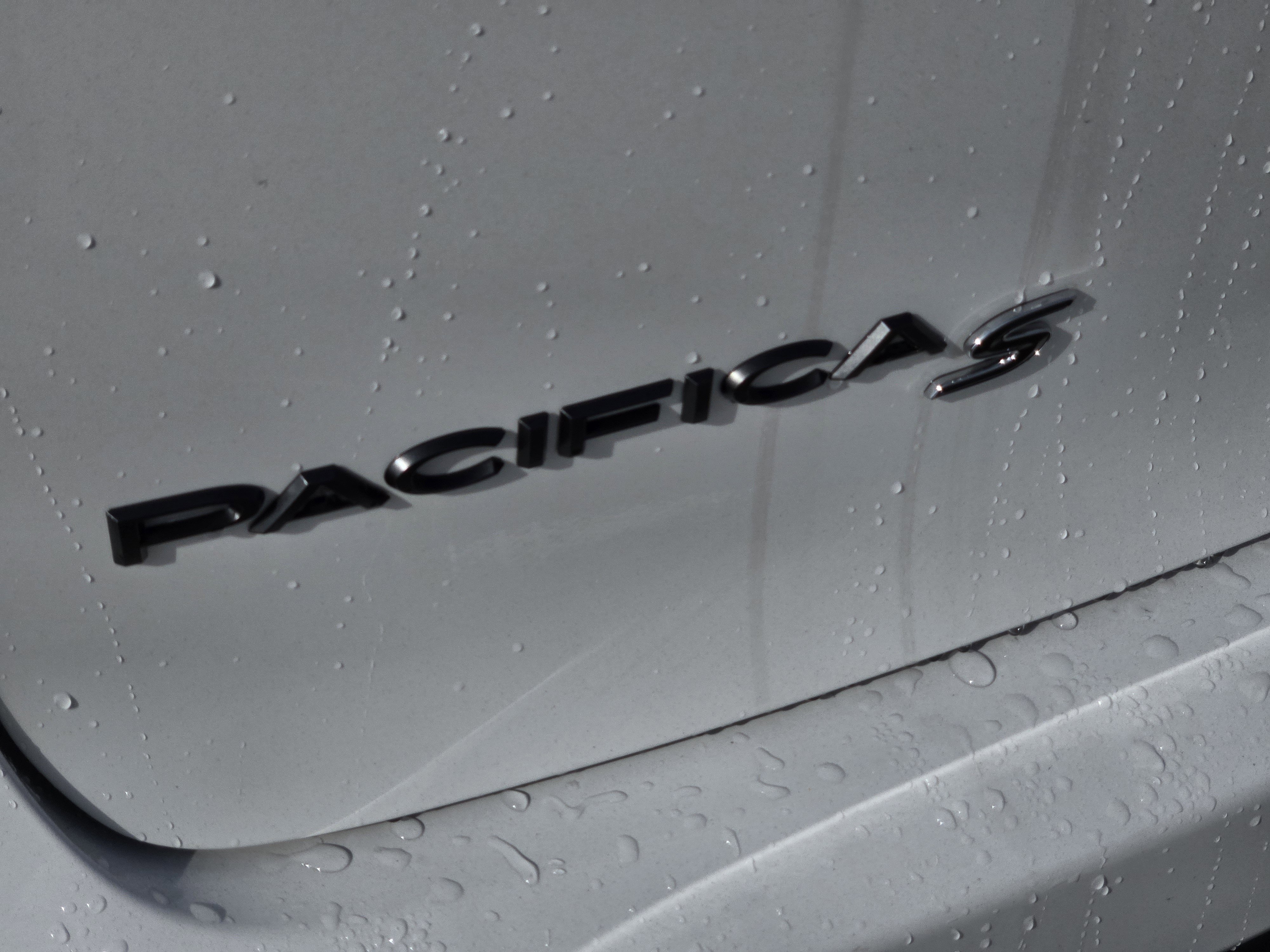 New 2026 Chrysler Pacifica Select w/ S Appearance Package image 5