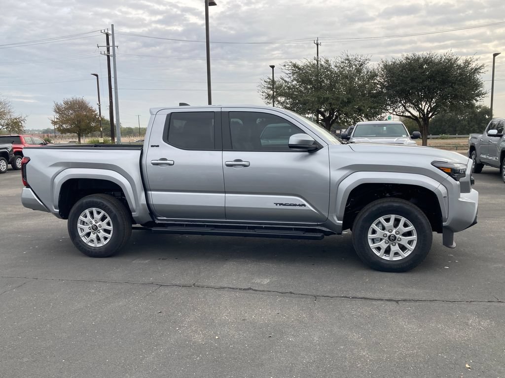 New 2026 Toyota Tacoma SR5 AWD/4WD image 4