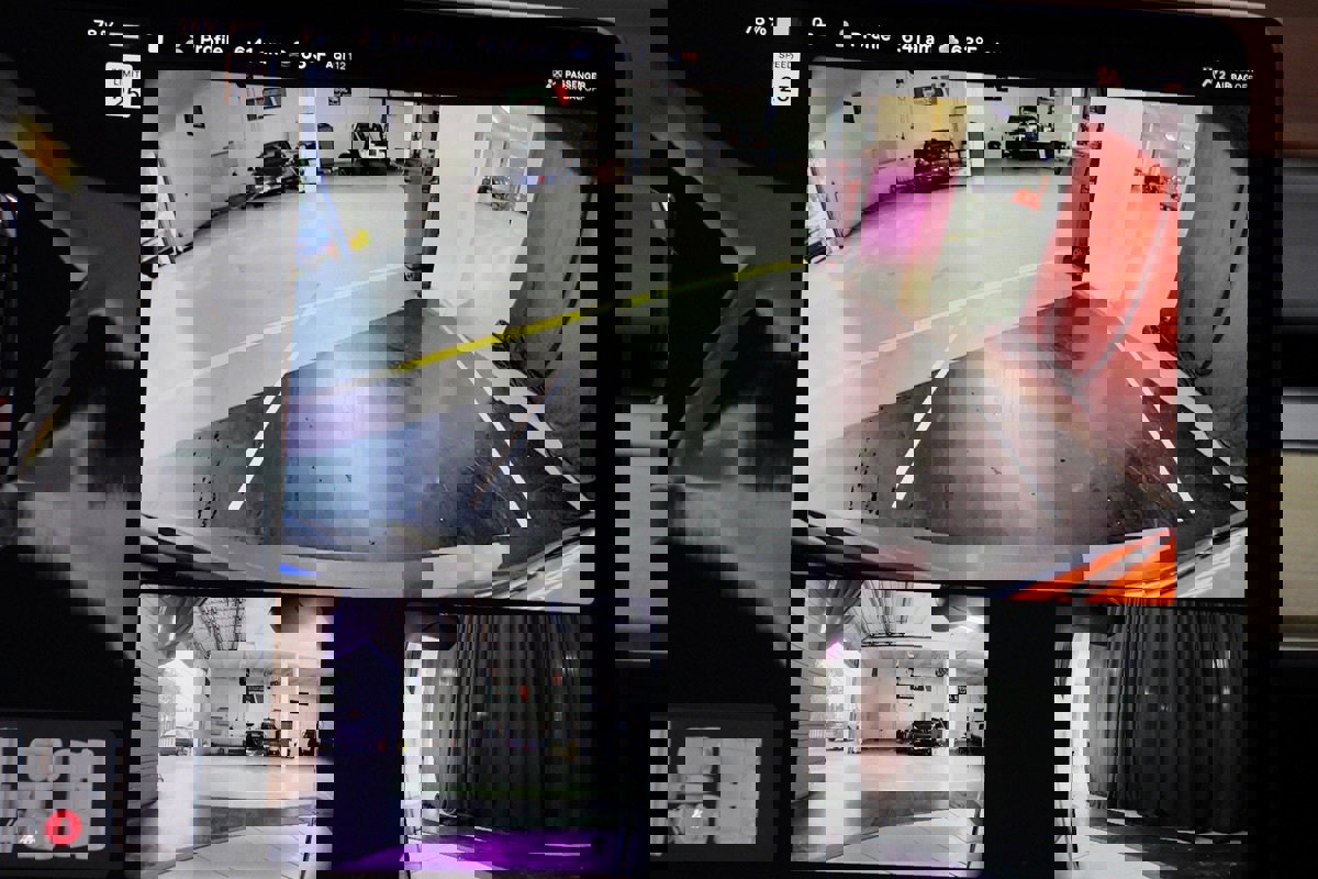 Used 2023 Tesla Model 3 Standard Range image 21