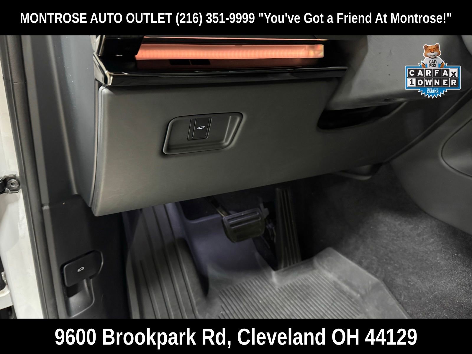 Used 2023 Land Rover Range Rover Sport SE image 16