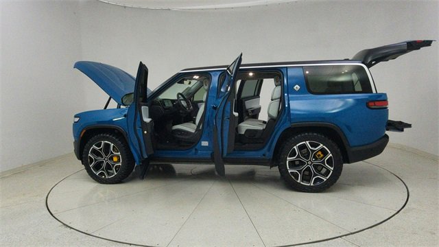 Used 2024 Rivian R1S Launch Edition image 75