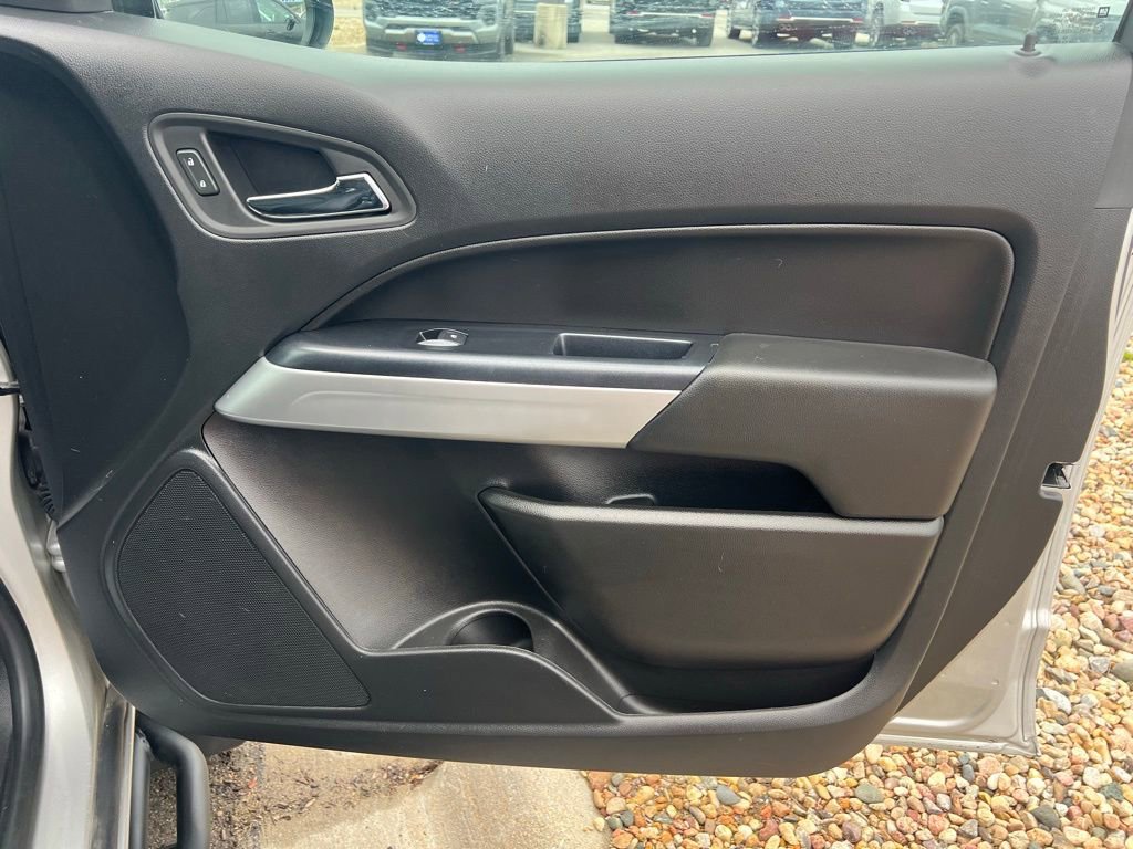 Used 2020 Chevrolet Colorado ZR2 w/ ZR2 Dusk Special Edition AWD/4WD image 27