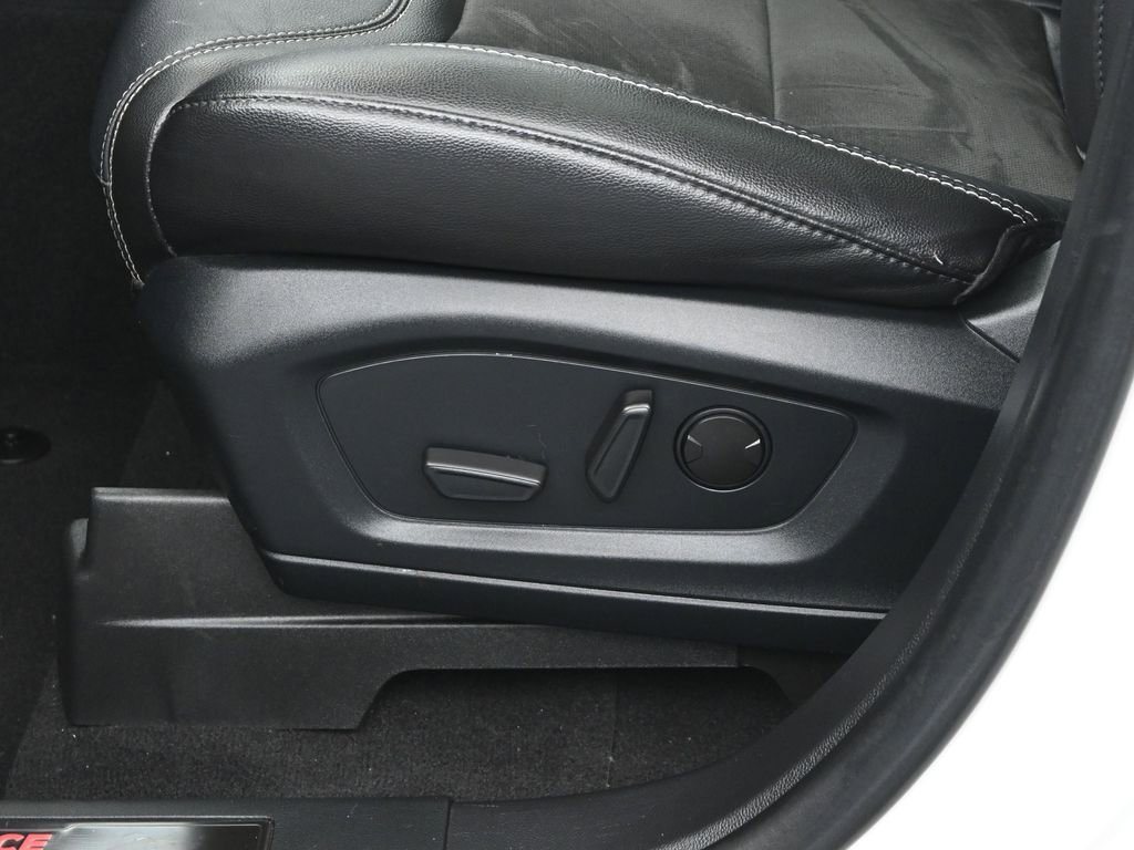 Certified 2022 Ford Explorer ST w/ ST Street Pack image 10