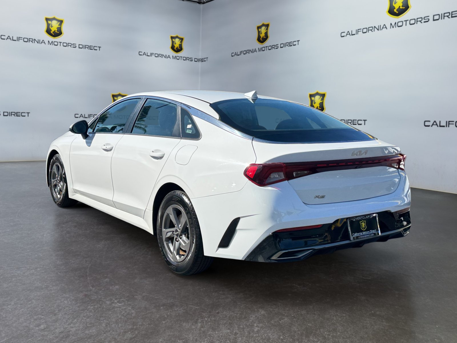 Used 2022 Kia K5 LXS FWD image 3