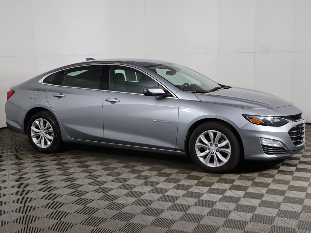 Used 2025 Chevrolet Malibu LT image 12