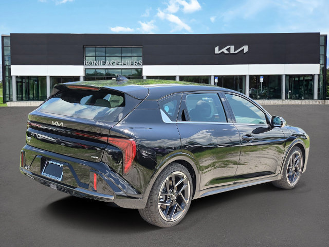 New 2026 Kia K4 GT-Line w/ GT-Line Premium Package FWD image 4