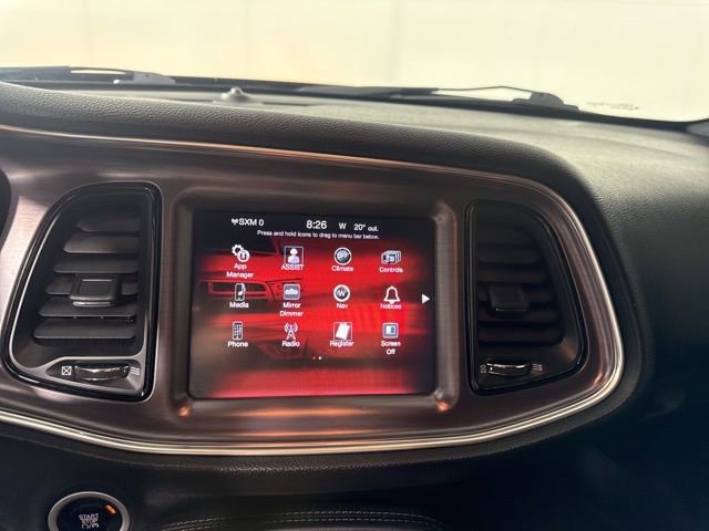 Used 2016 Dodge Challenger SXT w/ Driver Convenience Group RWD image 30