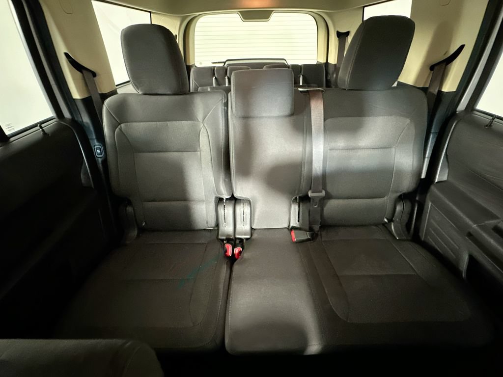 Used 2019 Ford Flex SE FWD image 13