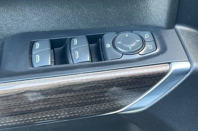 Used 2022 Chevrolet Silverado 1500 LT Trail Boss image 12