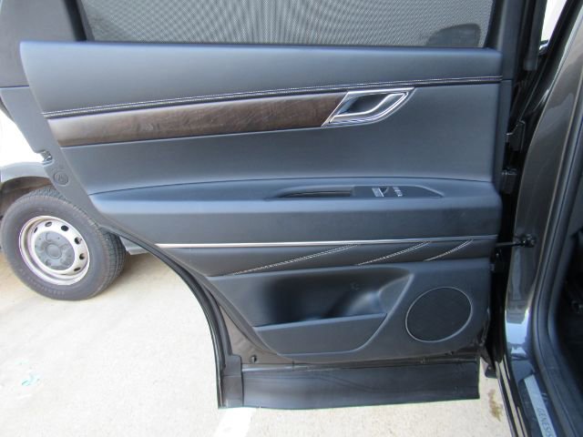 Used 2024 Genesis GV80 2.5T image 18