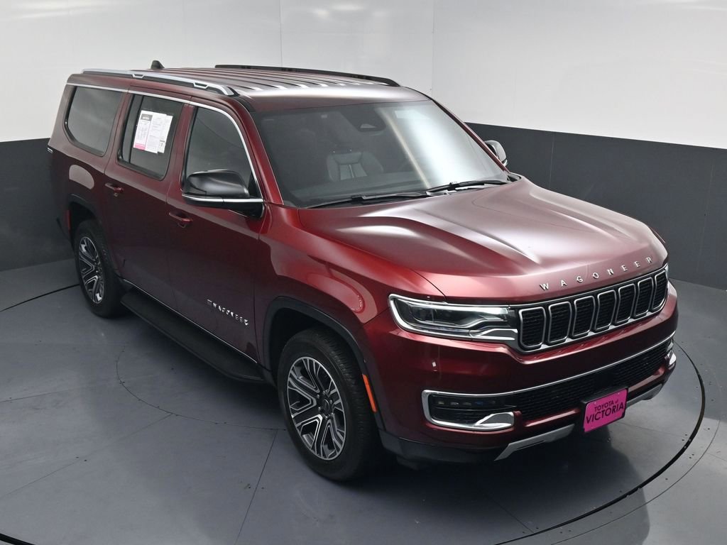 Used 2025 Jeep Wagoneer L Series II w/ 8-pass Seating Package image 18