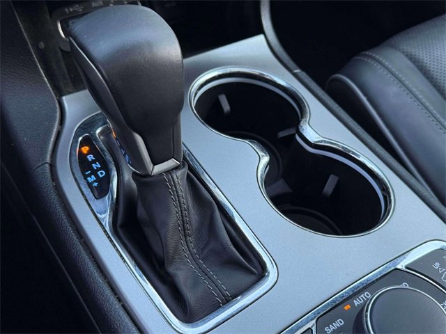 Used 2020 Jeep Grand Cherokee Overland image 11