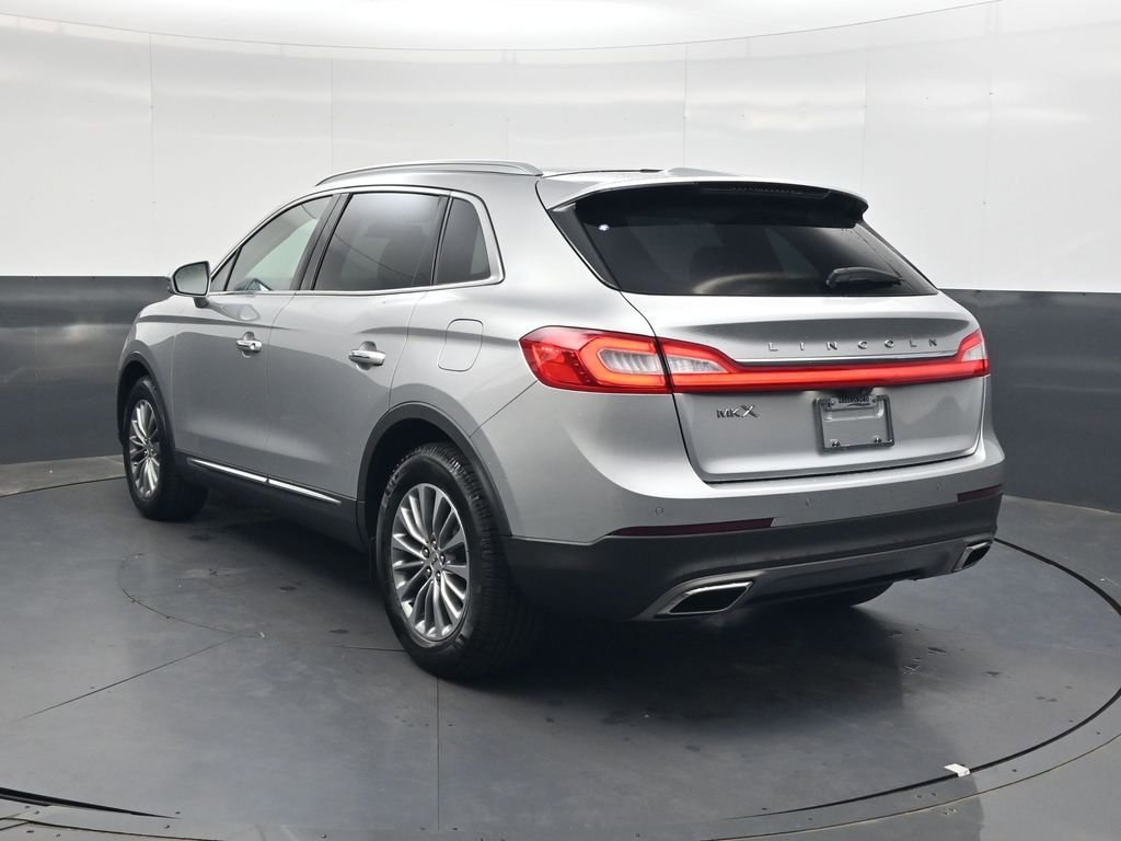 Used 2017 Lincoln MKX Select w/ Select Plus Package FWD image 6