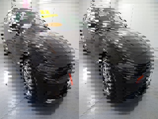 Certified 2022 Dodge Charger SXT w/ Cold Weather Package