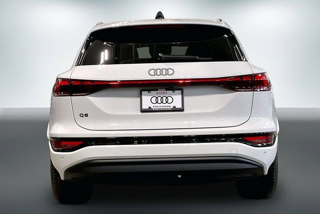 Used 2025 Audi Q6 e-tron Premium Plus w/ Premium Plus image 4