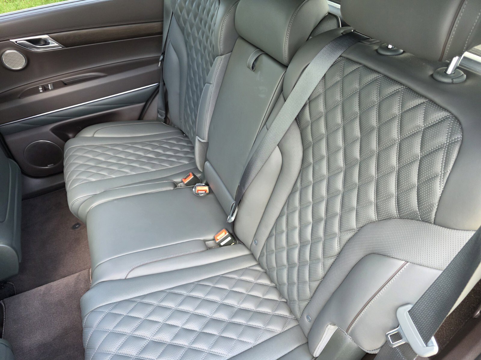 Used 2023 Genesis GV80 3.5T image 16