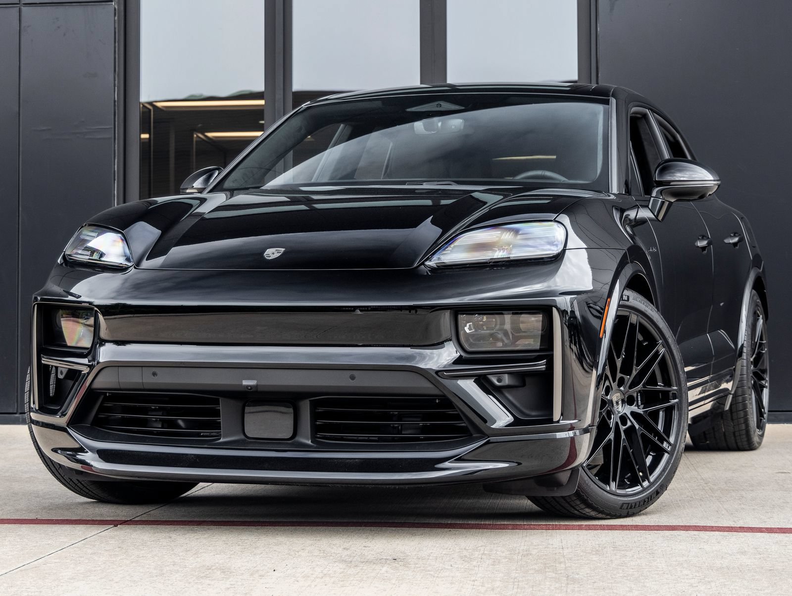 New 2025 Porsche Macan Turbo Electric