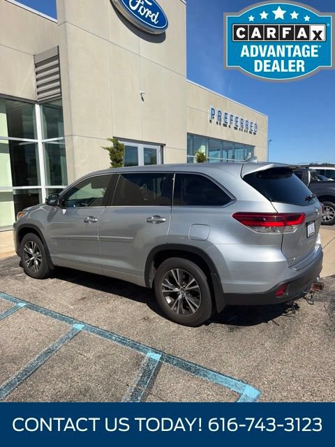 Used 2017 Toyota Highlander Plus w/ Protection Package #3 AWD/4WD image 3