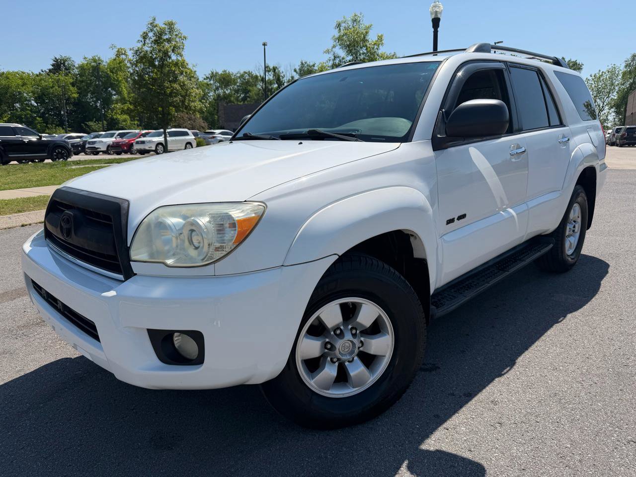 Used 2007 Toyota 4Runner SR5 AWD/4WD image 1