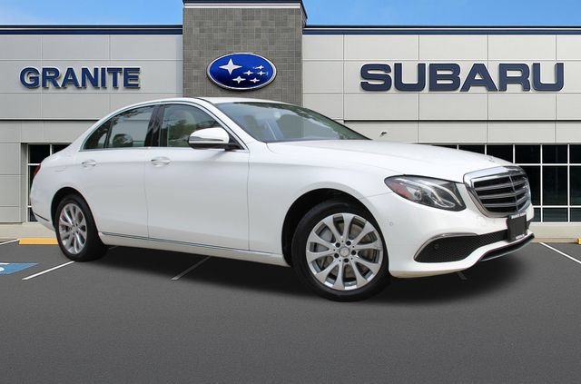 Used 2017 Mercedes-Benz E 300 4MATIC image 3