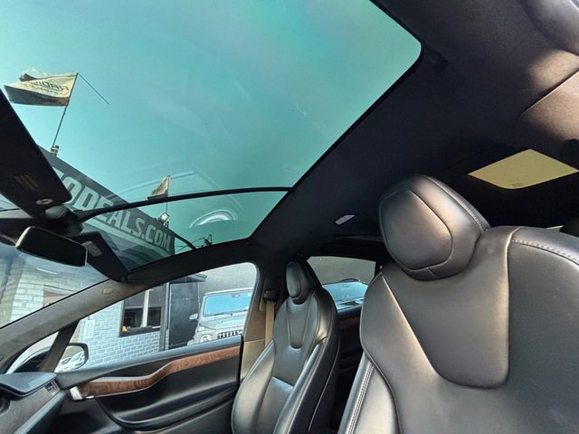 Used 2020 Tesla Model X Long Range image 41