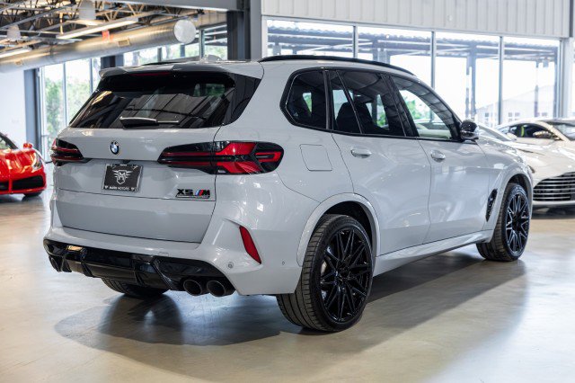 Used 2025 BMW X5 M Competition w/ Executive Package AWD/4WD image 6